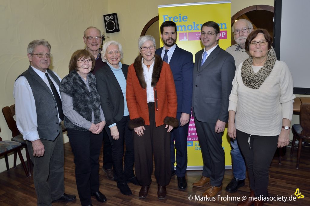 Heringesesssen2018-1024x683 in Aktuelle Nachrichten aus dem politischen Berlin beim Heringsessen der FDP-Region Kassel.