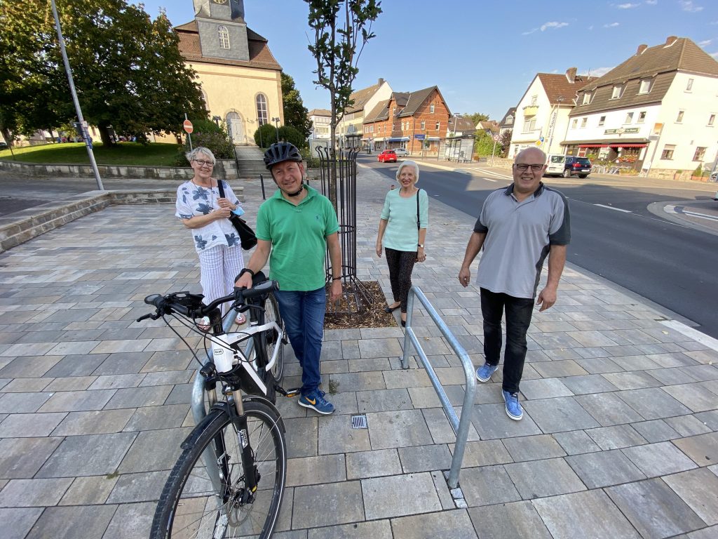 Veckerhagener2020-1024x768 in Liberale in der Ihringshäuser Ortsmitte unterwegs
